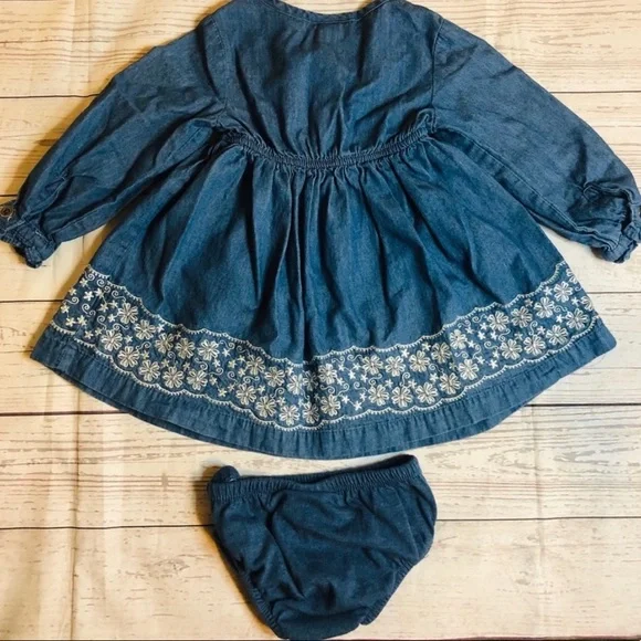 ❌SOLD❌Tommy Hilfiger Floral Embroidery Dress w/ Bottoms - Picture 6 of 6